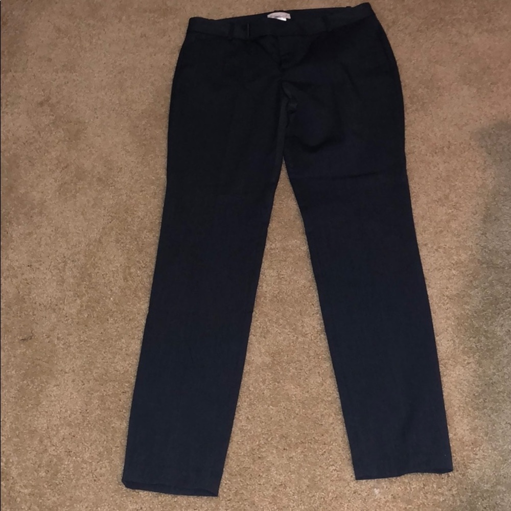 Calvin Klein dark gray skinny leg slacks size 6